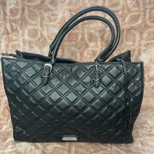 ❗️SOLD❗️Steve Madden Large, Black, Quilted Tote